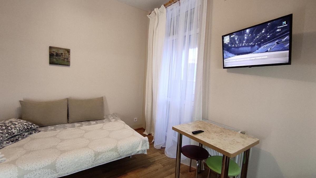 Апартаменты Левада Апартаменти Левада Apartments Levada Kharkov Ngoại thất bức ảnh